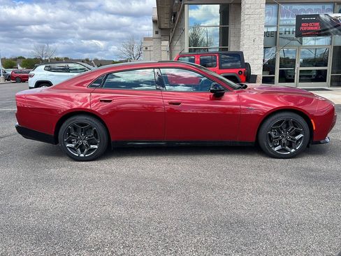 New 2026 Dodge Charger R/T AWD/4WD image 8