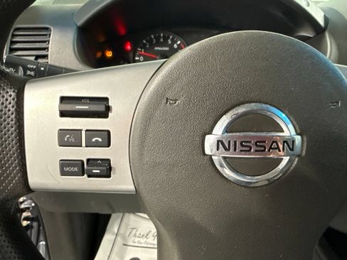 Used 2016 Nissan Frontier SV RWD image 27