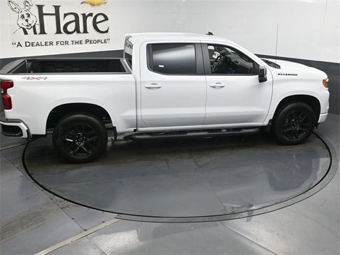 New 2026 Chevrolet Silverado 1500 RST w/ LPO, Dark Essentials Package image 17