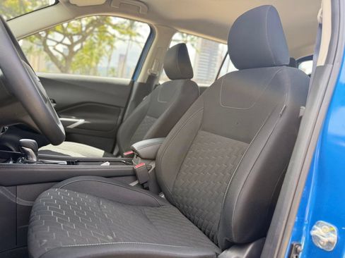 Used 2022 Nissan Kicks SV FWD image 13