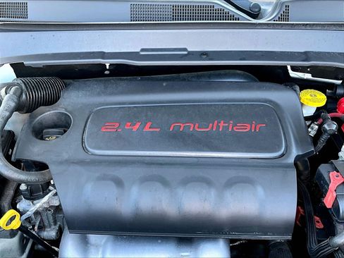 Used 2021 Jeep Compass Limited AWD/4WD image 30
