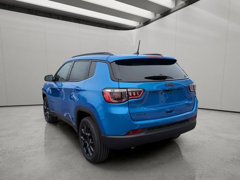 New 2025 Jeep Compass Latitude w/ Sun & Sound Group image 3