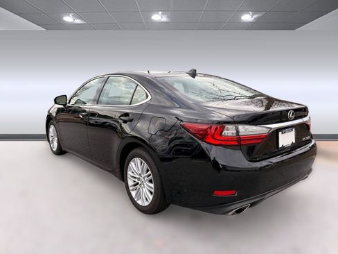 Used 2017 Lexus ES 350 image 3