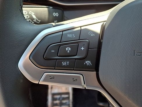 Used 2026 Volkswagen Jetta Sport FWD image 21