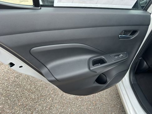 New 2025 Nissan Versa SV w/ Trunk Package image 12