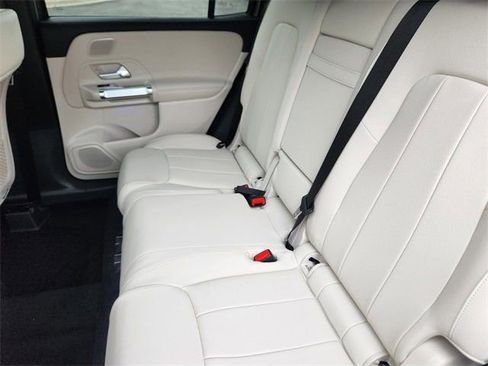 Certified 2026 Mercedes-Benz GLB 250 4MATIC image 12