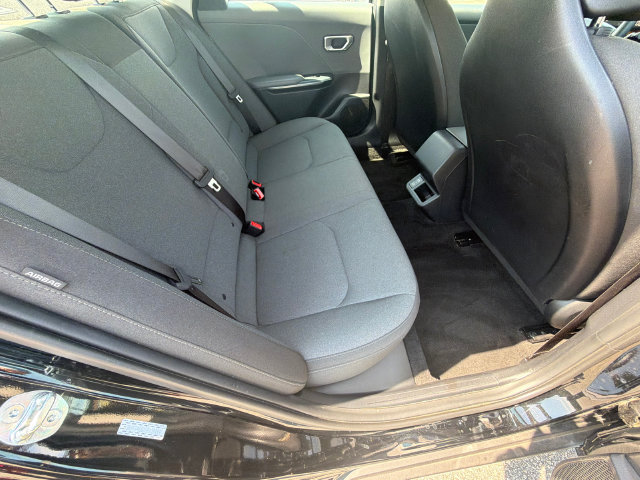 Used 2025 Kia K4 FWD image 15
