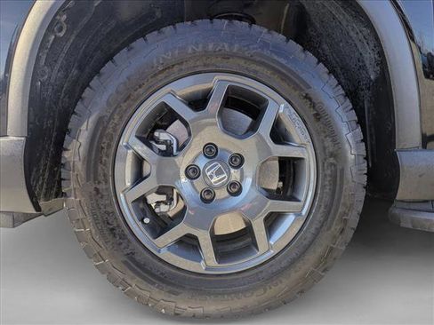 Used 2024 Honda Pilot TrailSport image 23