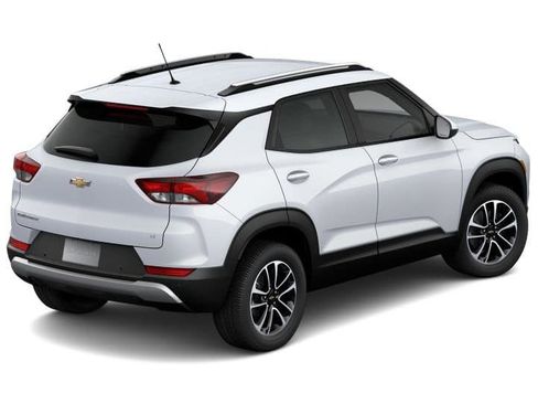 New 2025 Chevrolet TrailBlazer LT w/ LT Cold Weather Package image 42