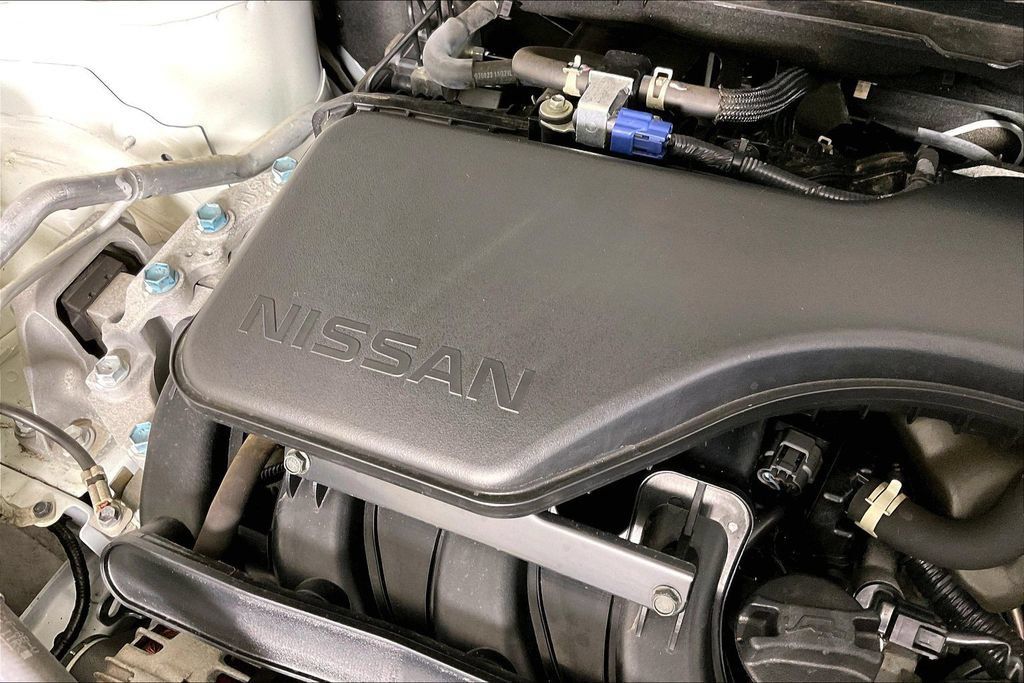 Used 2022 Nissan Rogue Sport SL w/ Premium Package FWD image 32