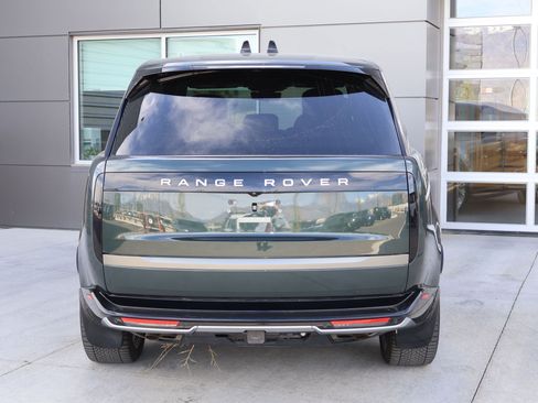 Certified 2025 Land Rover Range Rover Long Wheelbase Autobiography AWD/4WD image 9