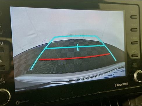 Used 2022 Toyota Corolla LE image 16