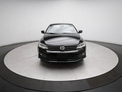 Used 2015 Volkswagen Jetta SE image 11