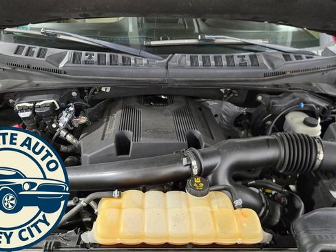 Used 2019 Ford F150 XLT w/ Equipment Group 302A Luxury image 39