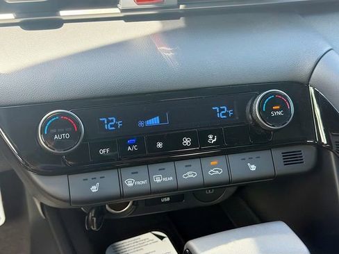 New 2026 Hyundai Elantra SEL Sport Premium FWD image 15