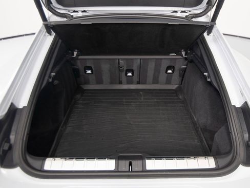 Certified 2025 Porsche Panamera 4 image 41