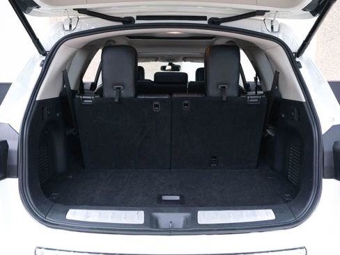 Used 2017 INFINITI QX60 Luxe w/ Deluxe Technology Package image 28