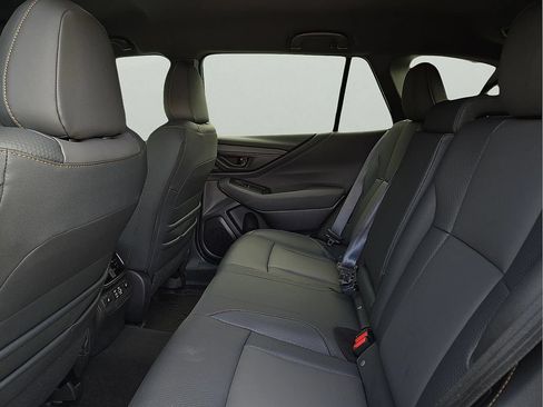 Certified 2025 Subaru Outback Wilderness AWD/4WD image 19