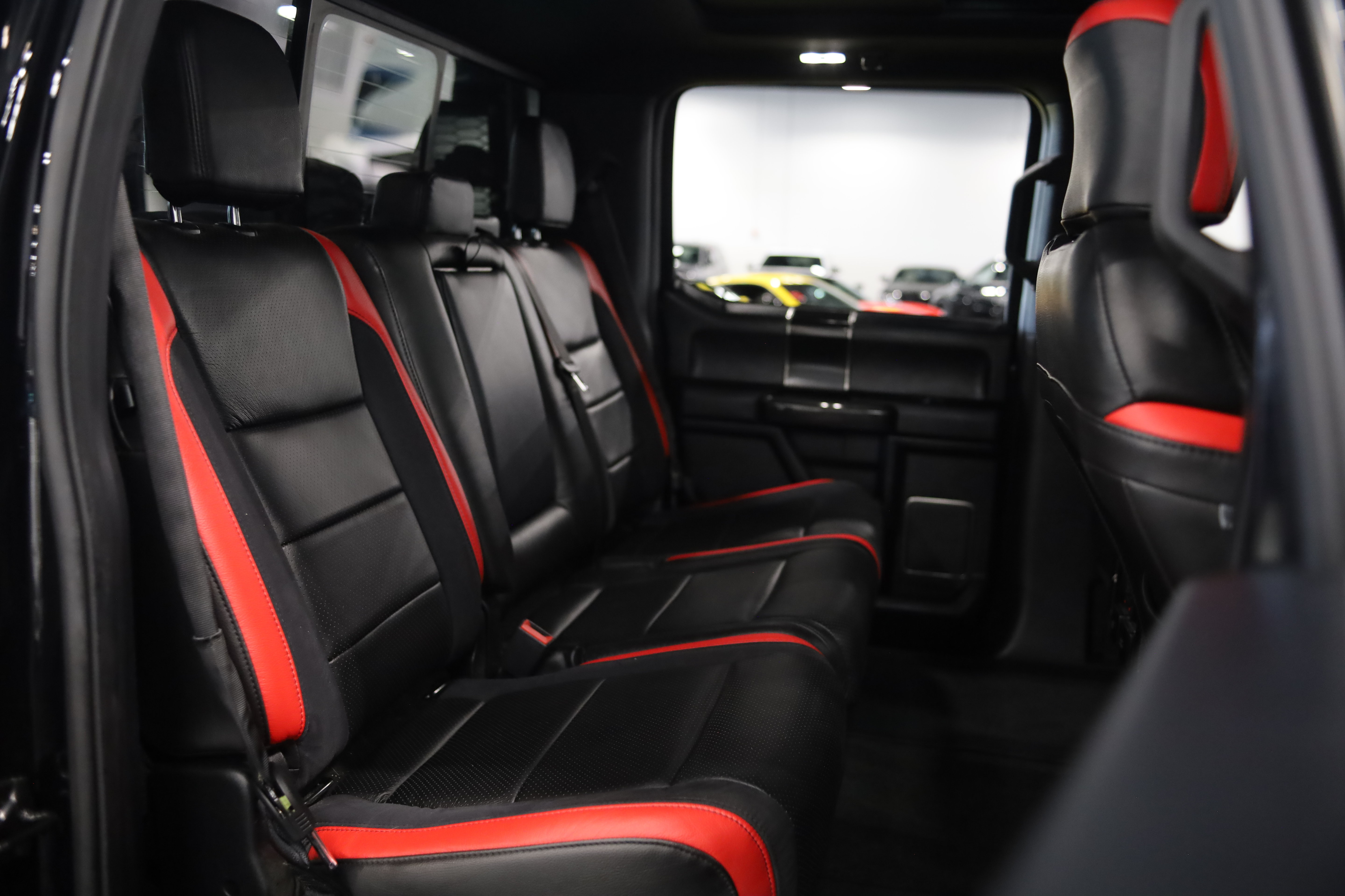Used 2018 Ford F150 Raptor w/ Equipment Group 802A Luxury AWD/4WD image 48