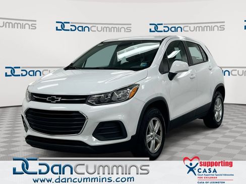 Used 2020 Chevrolet Trax LS AWD/4WD image 1