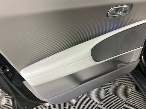Used 2023 Hyundai Ioniq 6 SEL image 25