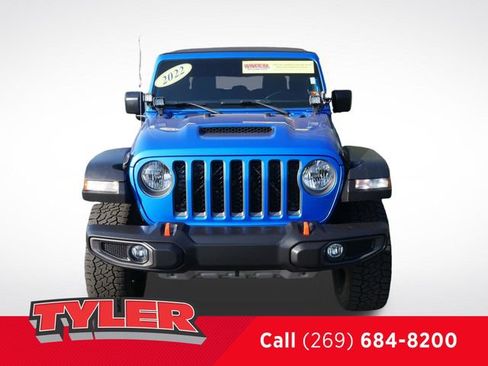 Used 2022 Jeep Gladiator Mojave AWD/4WD image 2