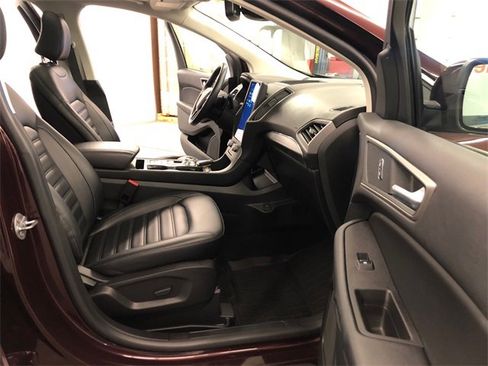 Used 2022 Ford Edge SEL w/ Convenience Package image 36