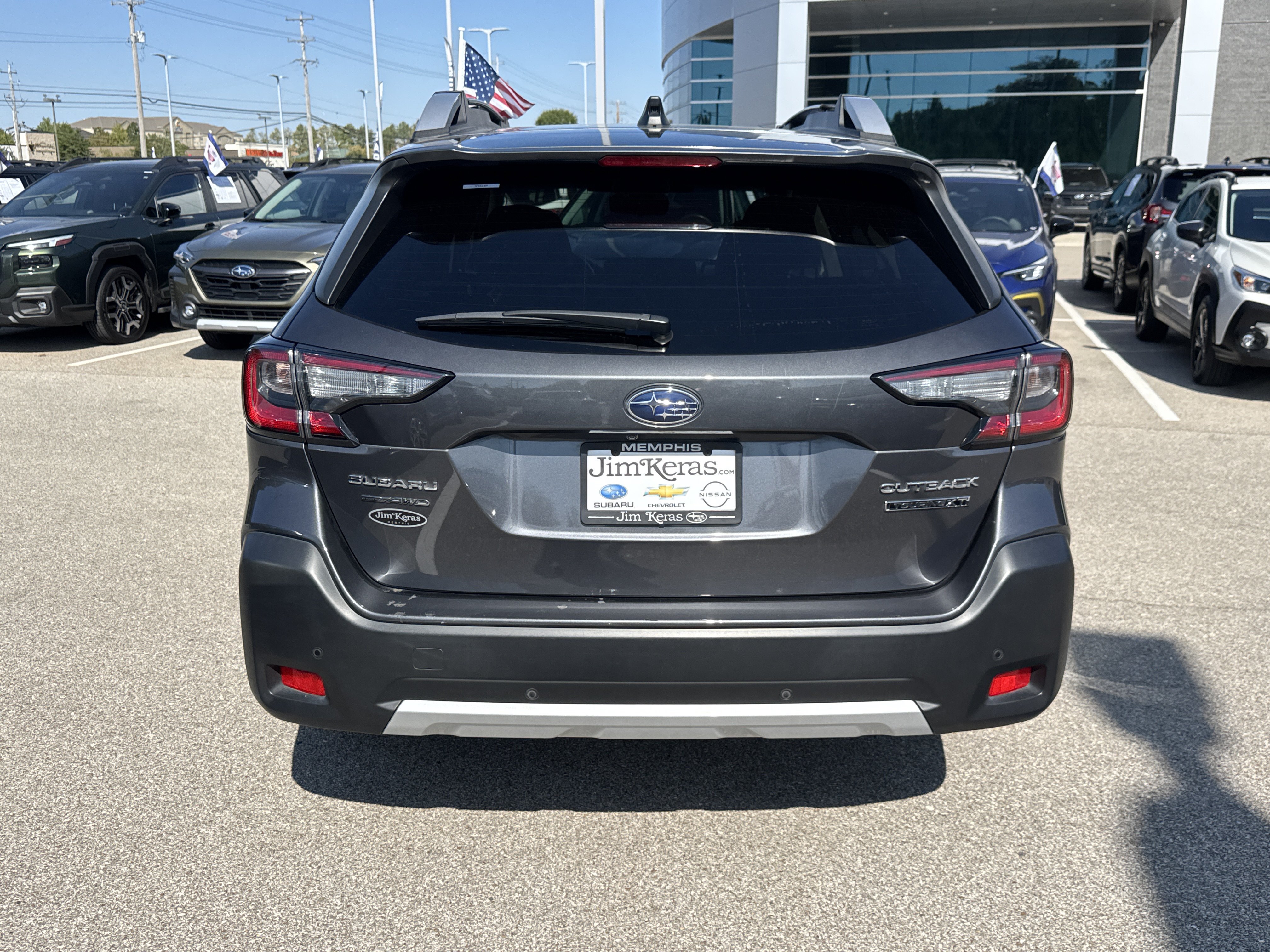 Used 2023 Subaru Outback Touring XT AWD/4WD image 4