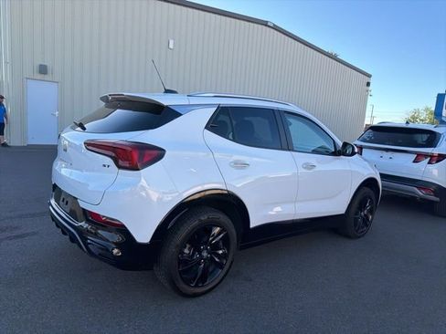 Used 2024 Buick Encore GX Sport Touring image 11