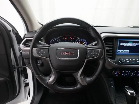 Used 2019 GMC Acadia SLT image 4