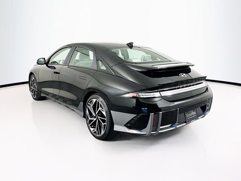 Used 2024 Hyundai Ioniq 6 SEL image 5