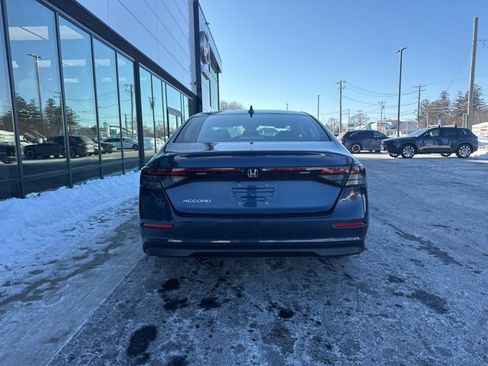 Used 2023 Honda Accord EX image 4