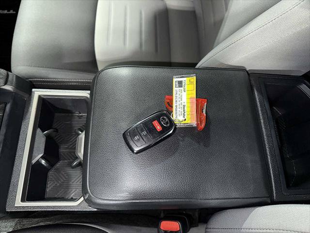 Certified 2025 Toyota Tacoma TRD Off-Road w/ TRD Off Road Upgrade Package AWD/4WD image 32