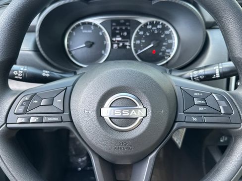 New 2025 Nissan Versa S image 23