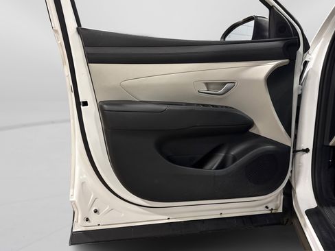 Used 2025 Hyundai Tucson SEL image 15