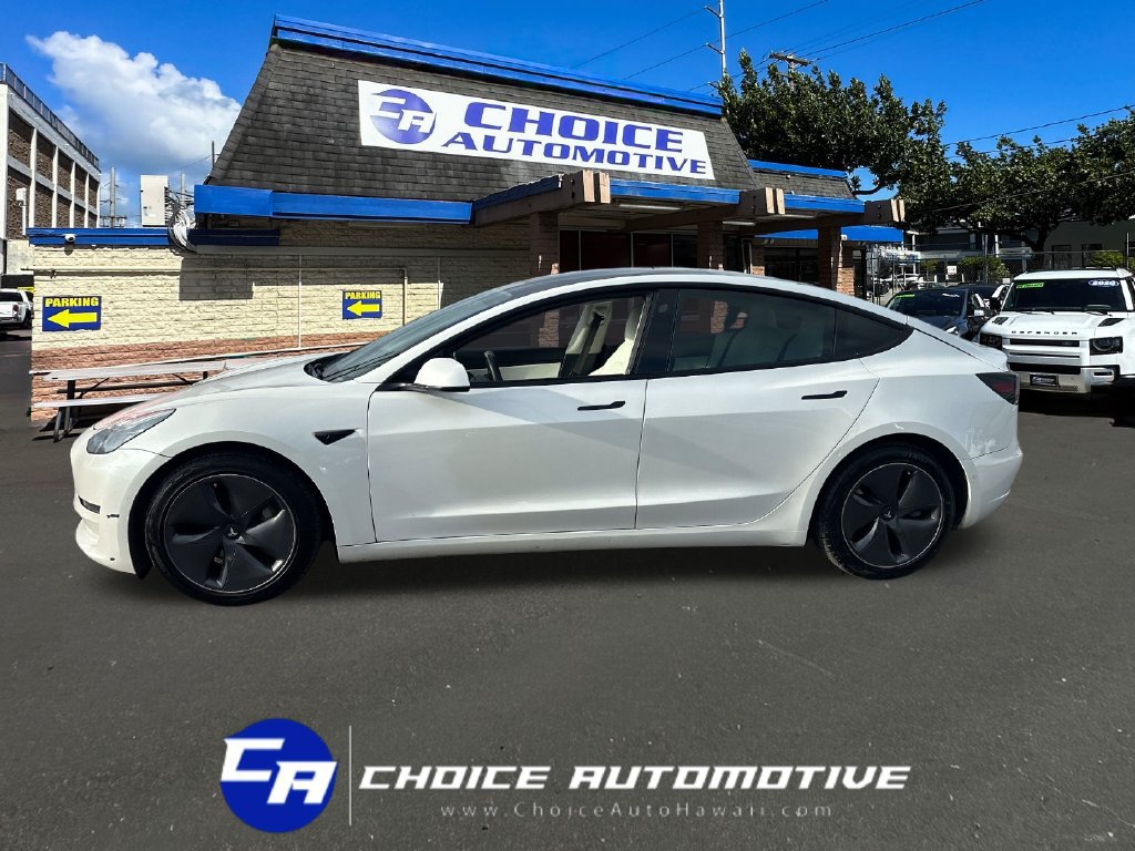 Used 2021 Tesla Model 3 Standard Range Plus RWD image 3