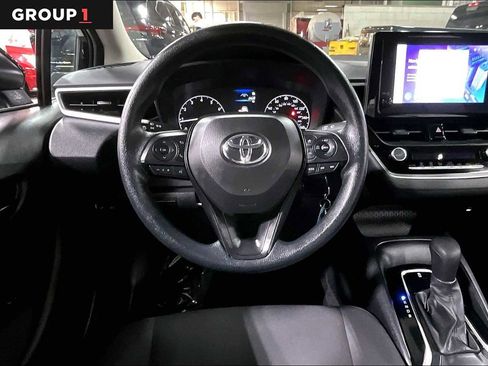 Used 2024 Toyota Corolla LE FWD image 6