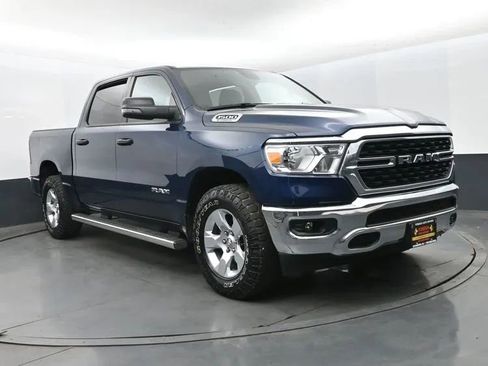 Used 2023 RAM 1500 Big Horn AWD/4WD image 2