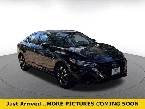 Used 2024 Nissan Sentra SV image 1