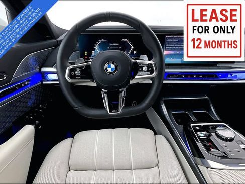 Used 2025 BMW 760i xDrive AWD/4WD image 6