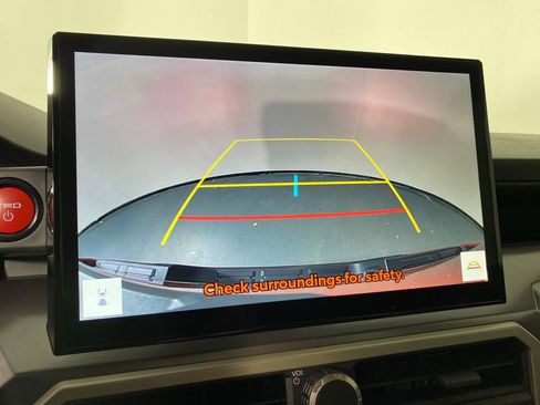 Used 2025 Toyota Tacoma TRD Off-Road image 25