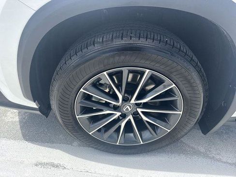 Certified 2025 Lexus NX 250 FWD w/ Towing Package (2000 Lbs) image 10