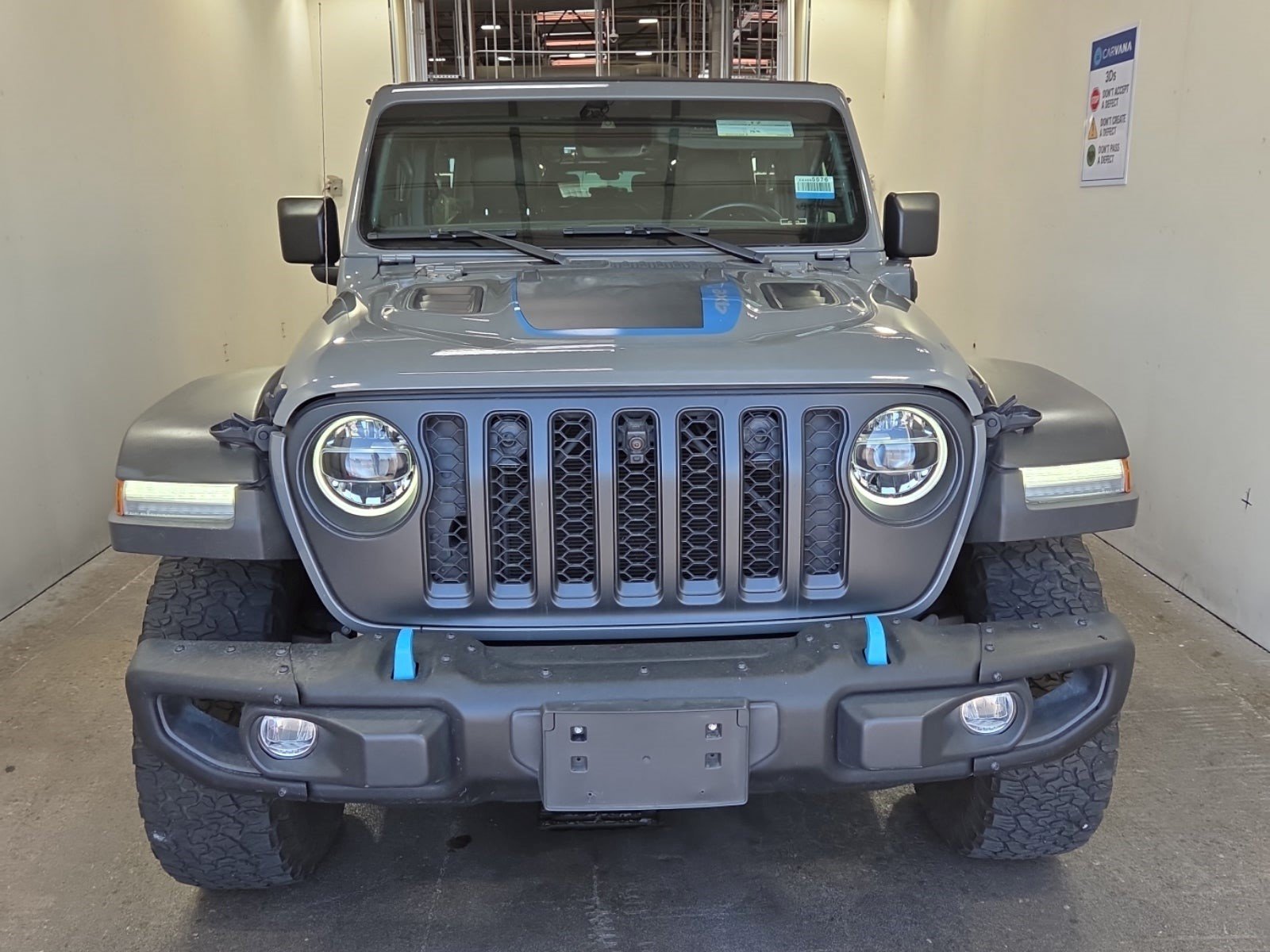 Used 2022 Jeep Wrangler Unlimited Rubicon 4xe w/ Steel Bumper Group AWD/4WD image 3