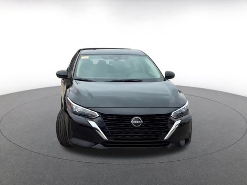 Used 2025 Nissan Sentra SV FWD image 4