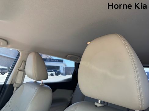 Used 2017 Nissan Rogue Sport SL FWD image 26