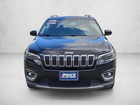 Used 2019 Jeep Cherokee Limited image 2