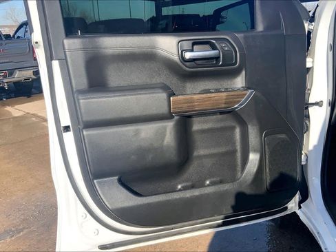 Used 2019 Chevrolet Silverado 1500 LT w/ Texas Edition image 21