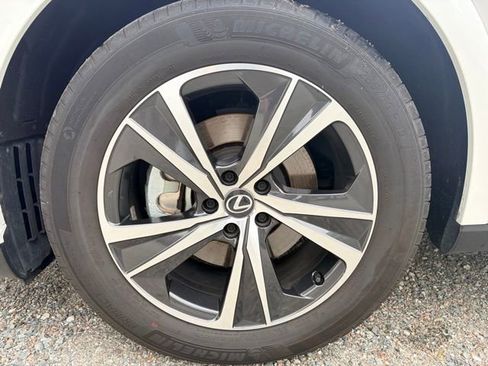 Used 2023 Lexus RX 350 Premium w/ Accessory Package FWD image 5