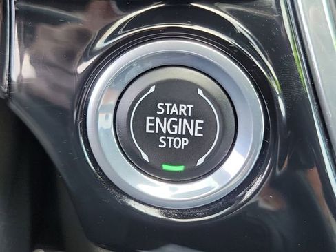 Used 2024 Chevrolet Trax RS w/ Driver Confidence Package image 12