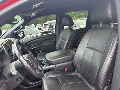 Used 2021 Nissan Titan PRO-4X w/ Pro-4x Convenience Package AWD/4WD image 7